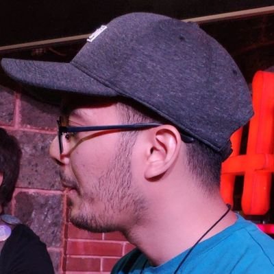 MatAndHisHat's profile picture. Ayos ah!
Taas ng falsetto mo ah!
Mukha pa naman kayong bata ah!
- Lorenz, 2018