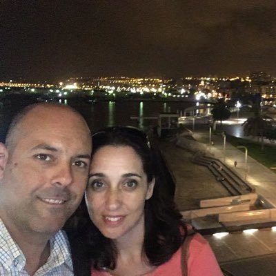 vicmaniga's profile picture. 