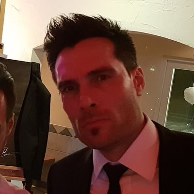 gi_n09's profile picture. Historiker. Ökonomie und Politik.