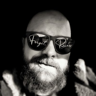 Fotografie für Lost Places ...und sonstige Fotografien mehr bei :  https://t.co/ZTzQafAYXb