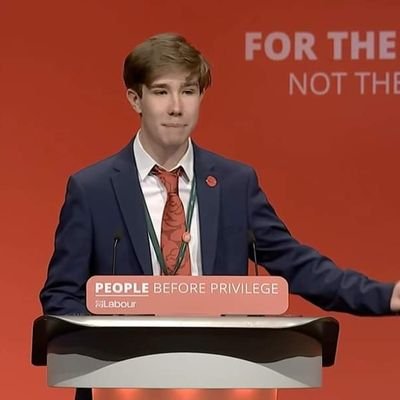 Democratic Socialist
RT not necc endorsement