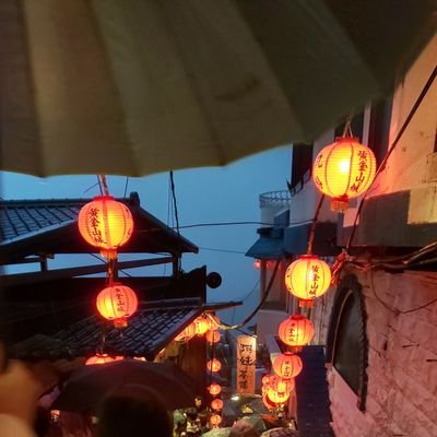 l3Vi2G2KYtDOKg0's profile picture. SixTONES🦇 ポルノグラフィティ