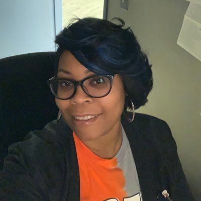 angelao83226080's profile picture. 