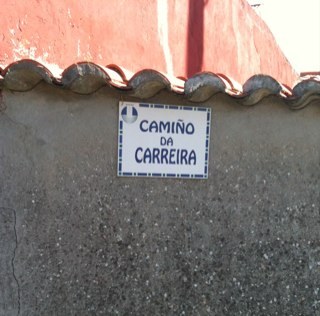 carreira's profile picture. xa xa