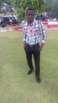 HASSANFAIZAL2's profile picture. Luv is a beauriful thing