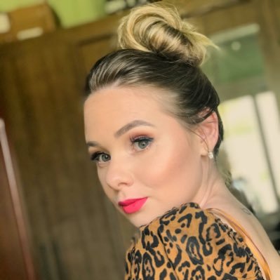 aJeniVargas Profile Picture