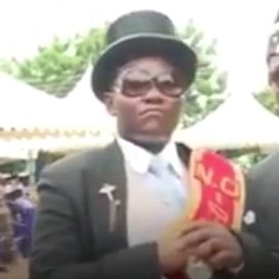 vivothinks's profile picture. - I'm d best there is  ,  plain and simple . I mean ,  I wakeup in d morning , and I piss excellence 💀