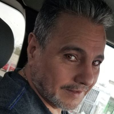 Reynald78272184's profile picture. 