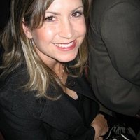 Cari Burnett - @cariburnett Twitter Profile Photo