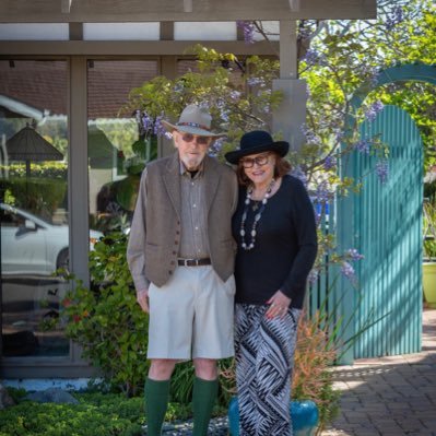 mnimaka's profile picture. 