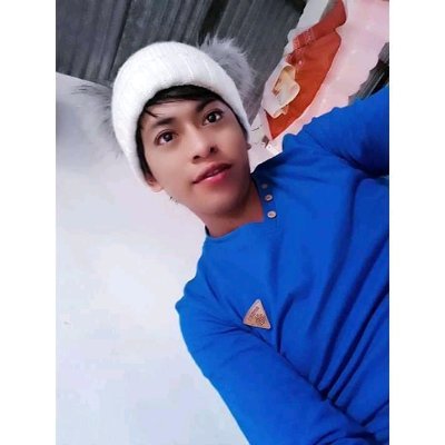 Roberttomala17's profile picture. WhatsApp 
0961631316