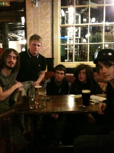 doive12's profile picture. Live like a king for the day,skint for the rest of the week.