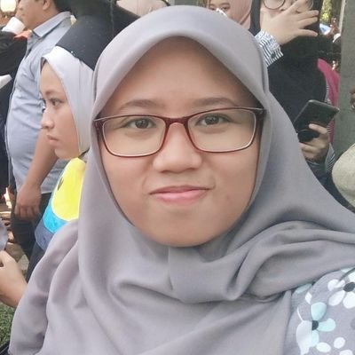 fina_hasanah's profile picture. Here i go ~~~ 26