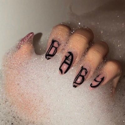 nsfwlua's profile picture. 🤍 nsfw vent 🤍 18+ 🤍