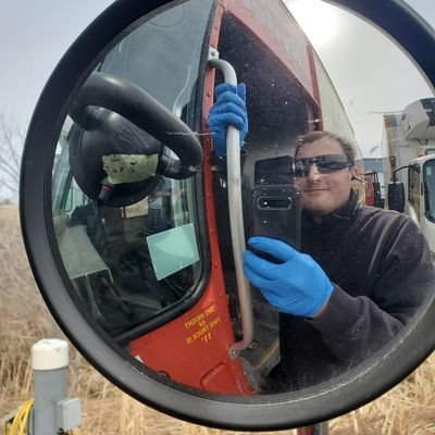 itszacnotzach87's profile picture. Auto glass technician with a love for cooking, cars, books, video games and collecting vinyl records.