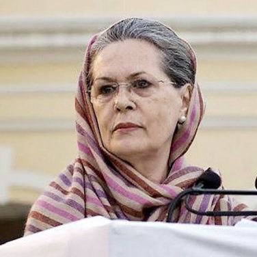 Sonia Gandhi : An Extraordinary Leader