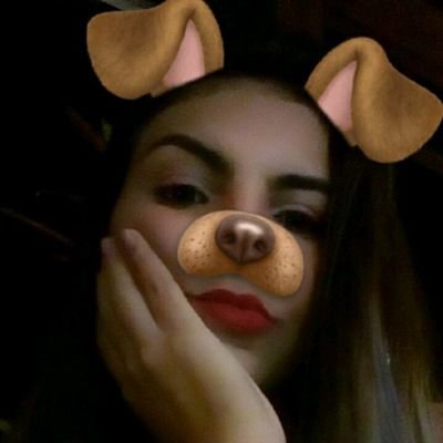 Mirando o céu, mas sempre com os pés no chão ☝👣🍃  
😴 👻: Larinhasantos4🤩
2.0 years 🌻
 +55028