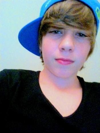 @Piconn eu amo muito você .