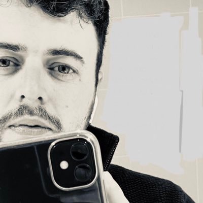 34 year old Formula 1 fan, Marketing Manager, Father, Blogger, Writer, Founder, Wordsmith, Author, Website designer
