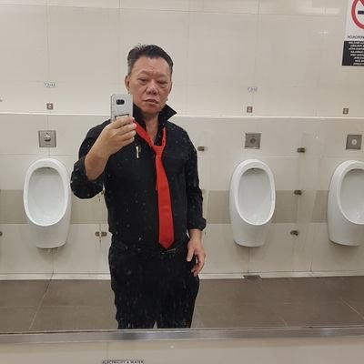 friendly like meeting new friends
喜歡結交來自世界各地的朋友