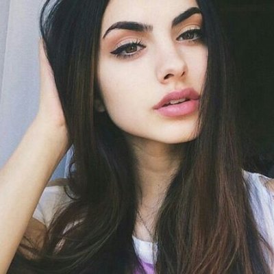 آنجبت طفلاً آراه نعيماً سَرمدي ♥