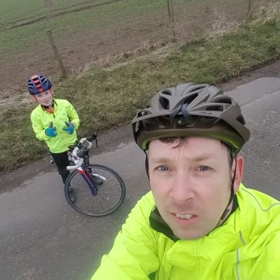 Cyclist. Eco-sensitive. Naturist. Owner of 'Pip' the red 30kWh Nissan Leaf 🔋🚗 We'll disagree 🤷♂️ I won't hate you for it 🙂