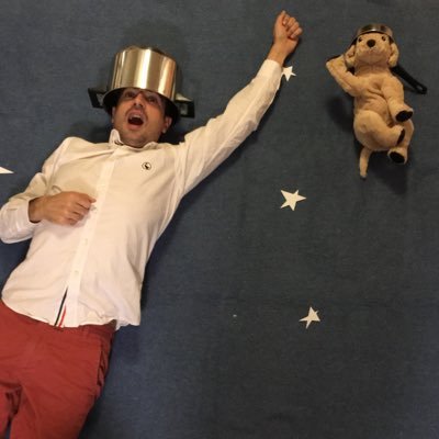 mendezg_e's profile picture. Soñador por naturaleza, kamikaze por devoción, pero ante todo irremediablemente sin solución