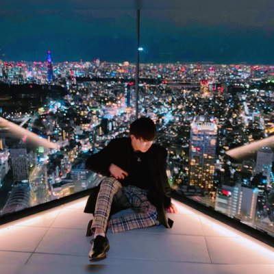 20歳/地方国立大学生/ネットビジネス/【投資】【アフィリエイト】【動画アフィリエイト】【プログラミング】/就職をせずにネットビジネスだけで生活するのが目標！/Twitter交流深めたい、是非フォローお願いします