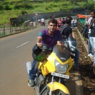 nakuvikas's profile picture. 