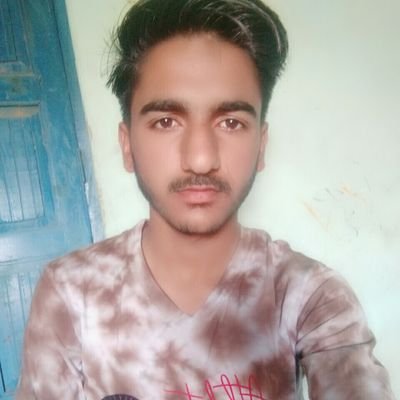 Mohamma36152172's profile picture. कई लोग अपने जिस्म पर घमन्ड करते है मगर उनको पता नही है कि ये मिट्टी का शरीर मिट्टी मे ही मिल जाएगा