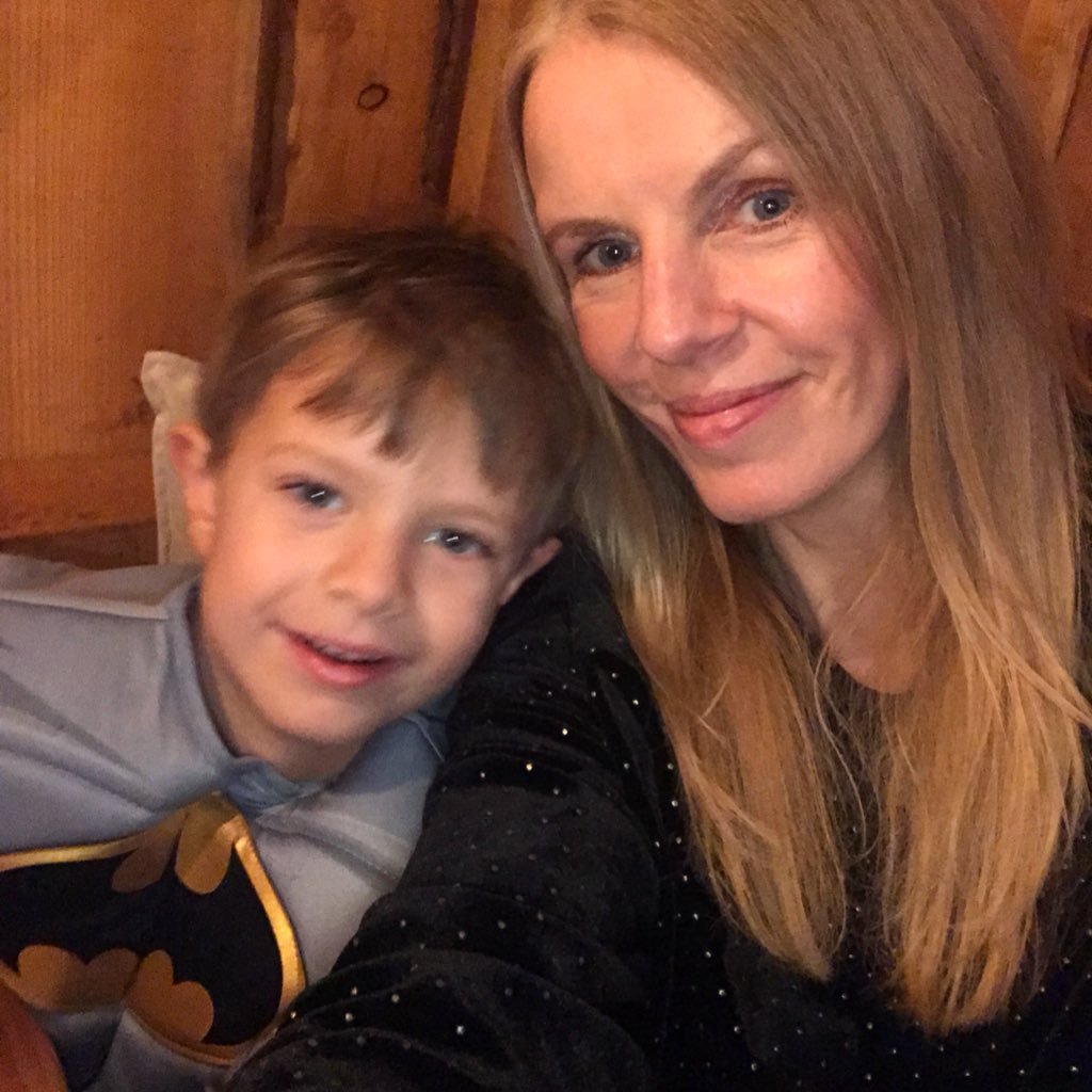 caththompson1's profile picture. Cardiff Copywriter (Retail, Leisure & B2B lead generation). ✍🏻