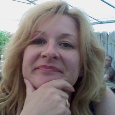 SBM in the beautiful Yorkshire Wolds, mum, wife, sister, daughter, friend, cook, cleaner, home maker, counsellor, oh, and a gin expert too!