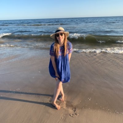 paauulita18's profile picture. Técnica en marketing. Estudiante de la licenciatura en relaciones internacionales UDELAR.