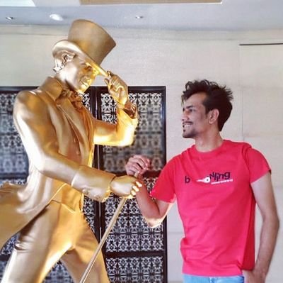mayankmrc3's profile picture. Web developer 
#lovelifelearn #gujjuboy #lovesinging #bjp