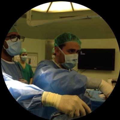 Thoracic surgeon 🫁😷Associate professor @Uva_es 📕🎓 Tesorero @SOCALPAR @cblaflecha🏀 #Pucela💜