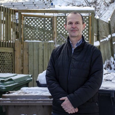 Un guerrier des temps modernes. je possède la citoyenneté de chacun de mes drapeaux. IT DBA Oracle