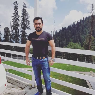 irfanmkt's profile picture. Moody and unpredictable.