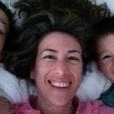 cegardea's profile picture. Apasionada por la innovación y la tecnología.