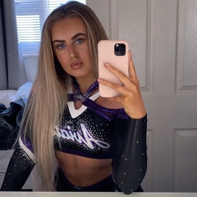 emilyfoundx's profile picture. 