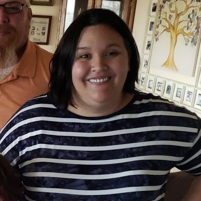 erincross79's profile picture. 