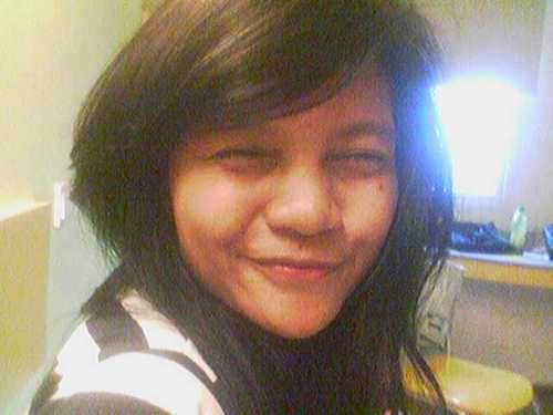 dewwiRahayuu's profile picture. universitas...ada deh haha