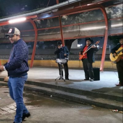 89_carloslara's profile picture. 