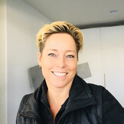 Olympic Athlete 2004 & 2008, World Champion Masters 2017, 2019, Artistic swimming Coach/Fitness Expert