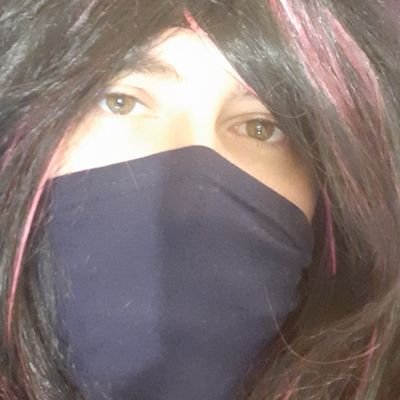 I think this account is fine again, very weird! Let's see! My wife is @roxyfun333