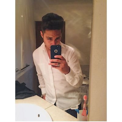 LuisCarrilloCa7's profile picture. 