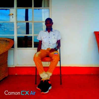 #student @zetech uni-Kenya
-course*Barchelor of Arts in international relations and Diplomacy,with IT{information technology}