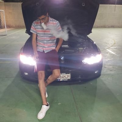 _estuardosierra's profile picture. Si callas es malo, si eres sincero es peor.