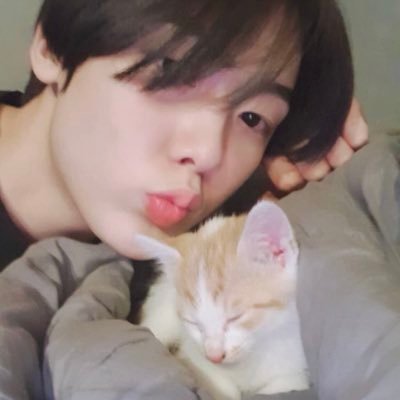 cin_dda's profile picture. ♡︎ จงเป็นแอคคลั่งรักที่แข็งแกร่ง ♡︎ | #cinderrv