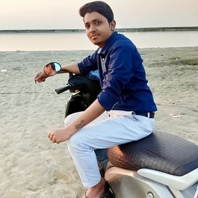 loveabletanmay's profile picture. #Banker #ARYAVART_BANK All Tweets are personal views..RT's are not endorsement.