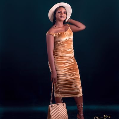 Maryjan41330330's profile picture. Smart